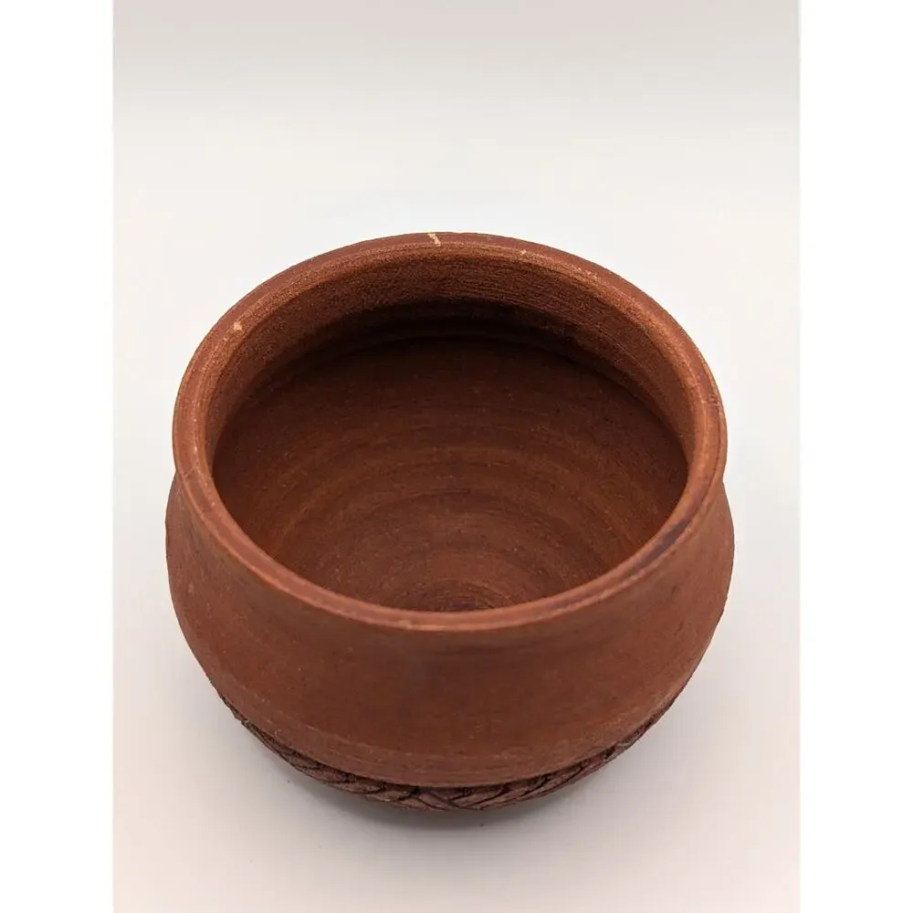 Handcrafted Canadian Pottery Bowl Signed Manik Picera Canada
